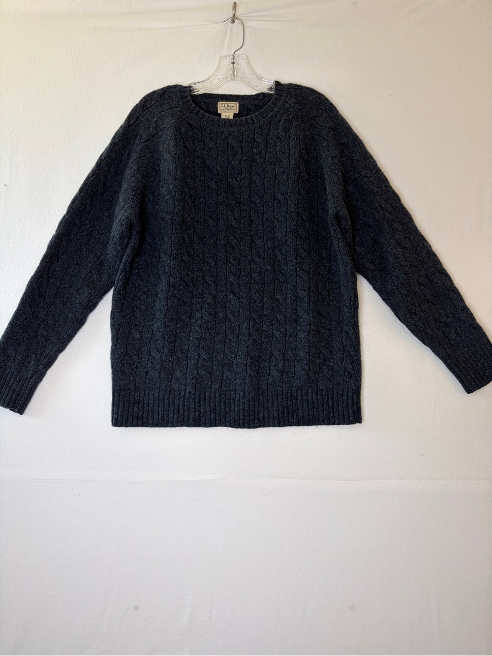L.L.Bean 100% Shetland Wool Cable Knit Crewneck Sweater Heather Blue Size M